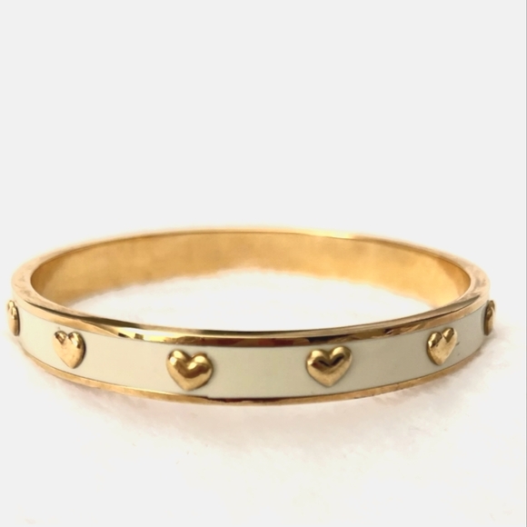 Coach Cream Enamel Gold Heart Bangle Bracelet - Picture 1 of 7